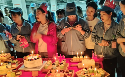 感恩相遇，共悅生辰